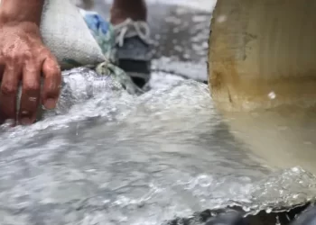 Huachicoleo de agua: así es cómo los grupos criminales han agravado la crisis hídrica
