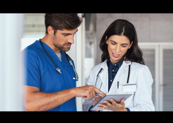 Hallan anomalías en contratos y compras del sector salud