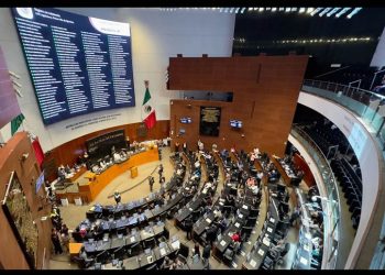 Senadores viajarán de nuevo a Washington para cabildear impuesto a remesas