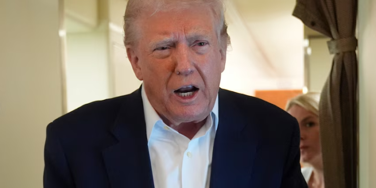Donald Trump confirma que ofreció a Claudia Sheinbaum enviar tropas a México