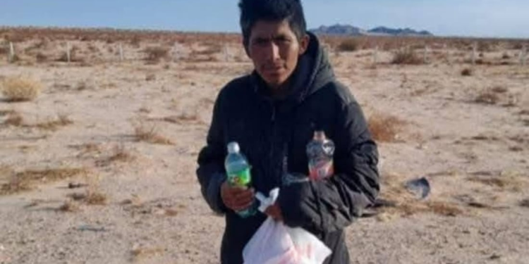 Encuentran a joven deambulando en el desierto de Sonora; tenía ficha de búsqueda en California, EU