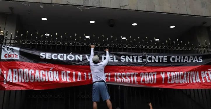 Reunión entre Segob y CNTE concluye sin ningún acuerdo