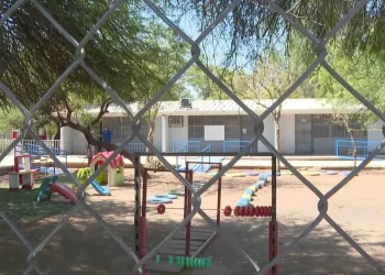 Evacúan a Menores y Personal Académico por Conato de Incendio Dentro de Jardín de Niños