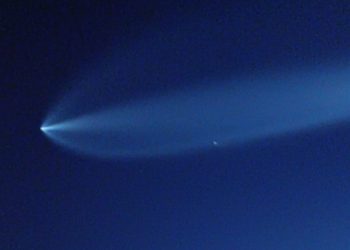 ¡Se iluminó todo! Captan extraño objeto en el cielo; se vio en Baja California y Sonora