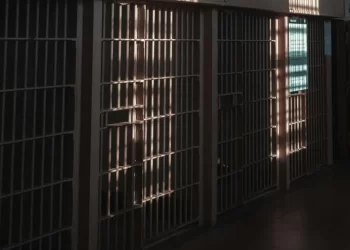 Fiscalía Investiga Muerte de Hombre Dentro de Celda de Prisión en Moctezuma