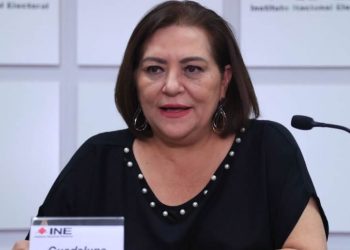 Suspenden a periodista de Radio Toño por exigencia del INE