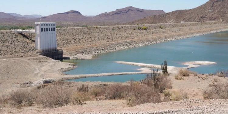 Están secas ocho presas de Sonora