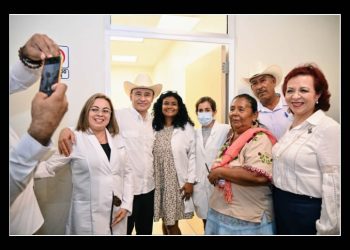 Refuerzan abasto de medicamentos con inversión histórica de más de 200 millones