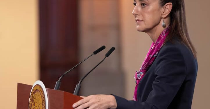 Sheinbaum revela que se busca acuerdo con García Luna para devolver recursos ilícitos; enfrenta juicios en EEUU y México