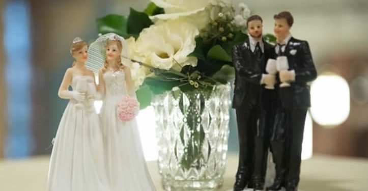 Matrimonios entre mujeres es el que predomina en Sonora de las bodas gay; son mil 275 registros en total MM-HH