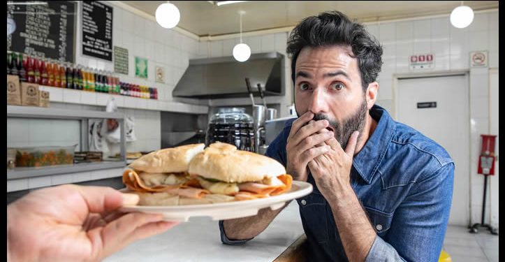 La fórmula secreta de Chespirito: de una vecindad mexicana a la cima de la televisión