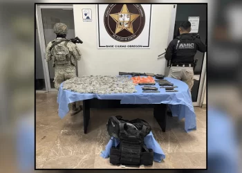 Decomisan armas, equipo táctico y drogas en Ciudad Obregón