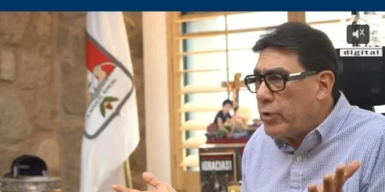 Apoyo de alcalde de Nogales a política de deportación de Trump causa revuelo