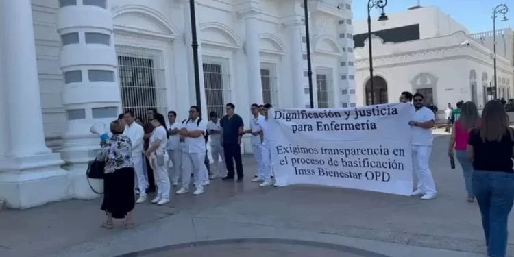 Movimiento de enfermeros insiste en su basificación en Sonora