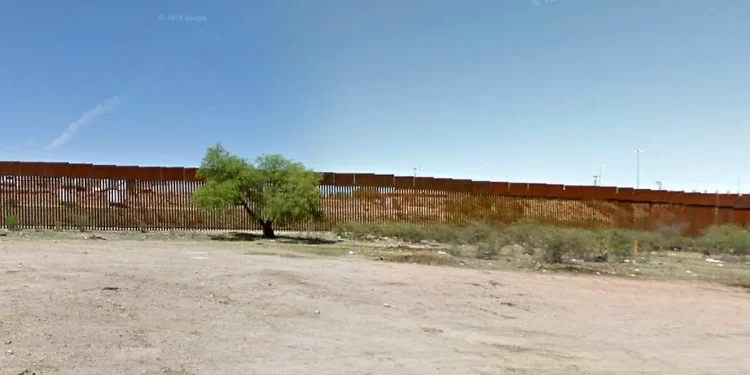 Ambientalistas analizan afectaciones en Sonora con ampliación del muro fronterizo