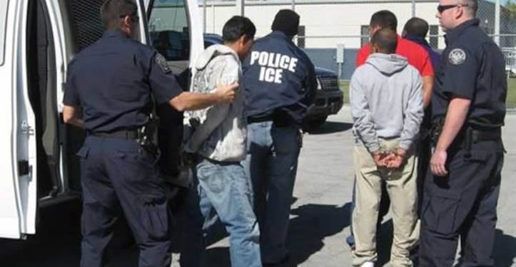 Amenaza al sector construcción en EU cacería masiva de migrantes