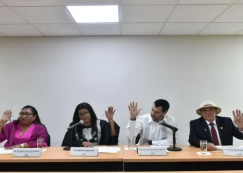 Diputados de Sinaloa visitarán Sonora para planificar apoyos a connacionales