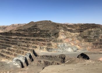 Minera Penmont de la familia Bailléres se ampara para evadir pago millonario a ejidatarios de El Bajío, Sonora