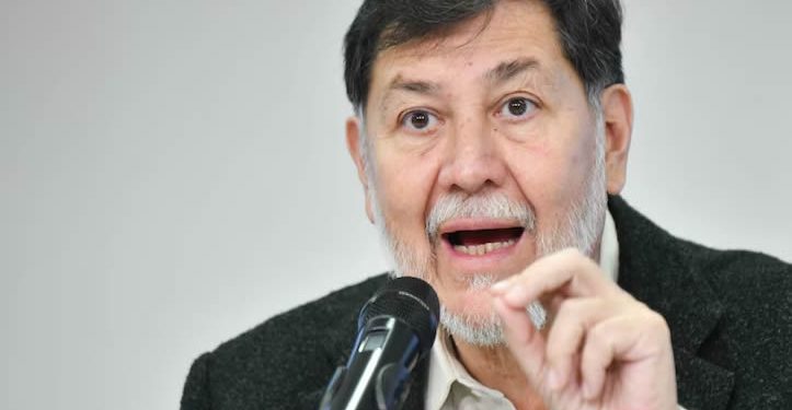 Recula Noroña tras crítica de Sheinbaum y andanada de reclamos; ofrece diálogo a senador de EU