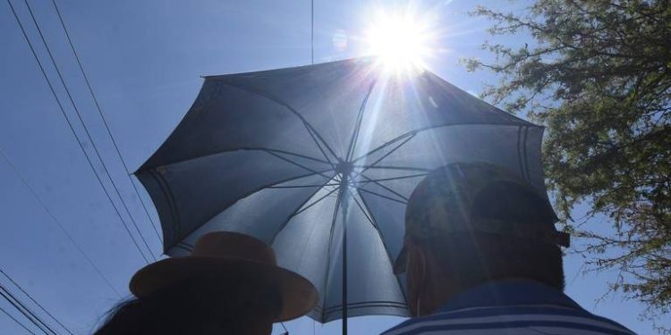 Registra Sonora sensación térmica de 50 centígrados