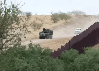 ¡Capaz de resistir un ataque nuclear! Esta es la tanqueta que vigila la frontera México- Estados Unidos