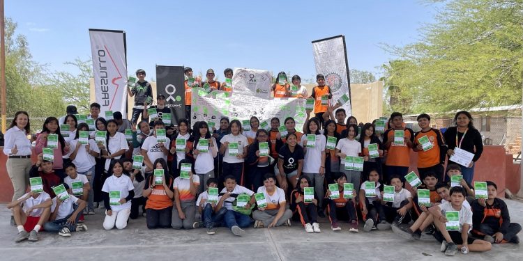 Minera Penmont reafirma su compromiso con la educación en Sonora