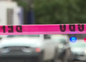 Encuentran a Hombre Muerto Envuelto en una Lona en Parque Público al Norte de Hermosillo