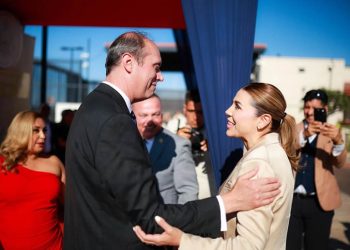 Asiste gobernadora Marina del Pilar a 249 aniversario de la independencia de EU