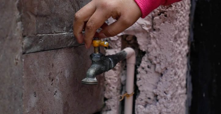 Gobierno busca garantizar agua para el consumo humano e inversiones: Conagua