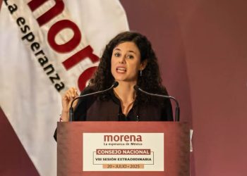 Luisa Alcalde, sobre las lujosas vacaciones de los políticos de Morena: “Si dañamos al partido, ¿qué le queda de alternativa a este país?”