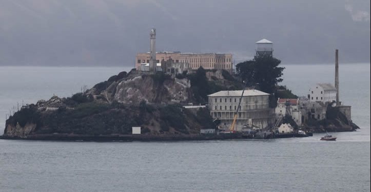 Reconstrucción de la prisión Alcatraz en Estados Unidos costaría 2 mil millones de dólares
