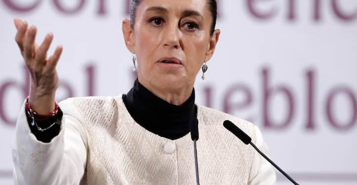 Claudia Sheinbaum pide a gobernantes “justa medianía” en medio de polémica por lujosas vacaciones de algunos morenistas