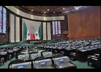 Diputados aprueban en lo general nueva Ley de Telecomunicaciones; servicio de telefonía solo se brindará a usuarios con CURP