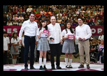 Durazo transforma la educación de más de 450 mil estudiantes con Becas Sonora de Oportunidades