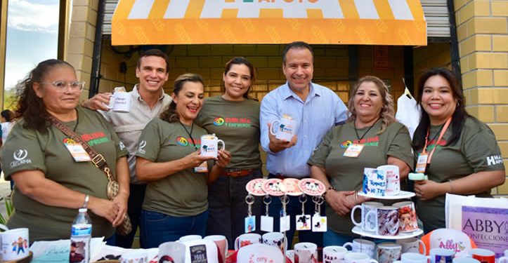 Beneficia Toño Astiazarán a 2 mil 119 emprendedoras con el programa Maxi Apoyo