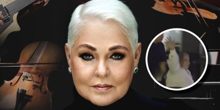 Lupita D’Alessio se va en silla de ruedas tras cancelar un concierto en Sonora