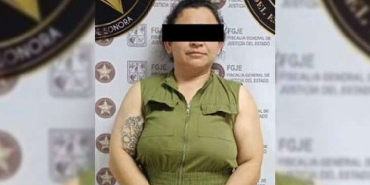 Deportan a mujer que intentó asesinar a su ex novio, ya fue detenida