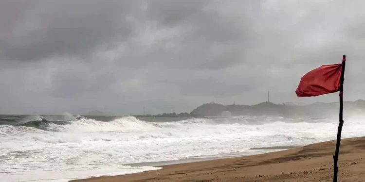 Cancelan ALERTA de tsunami para el Pacífico mexicano tras sismo en Rusia; cerraría puerto de Puerto Peñasco
