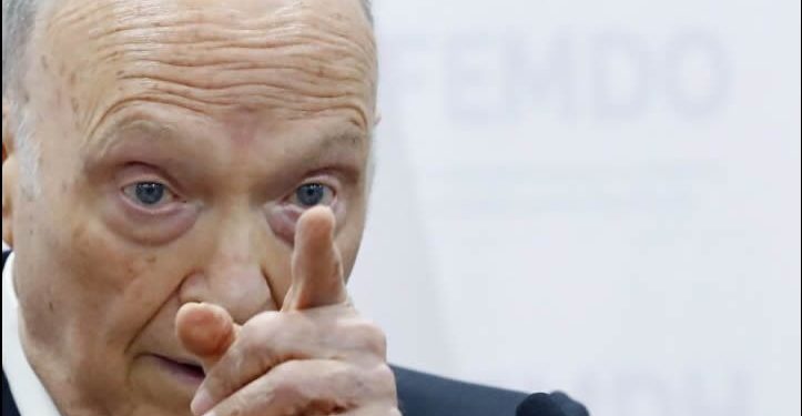 Falso que sentenciaron a responsables del caso Pegasus, como dijo Gertz: Artículo 19