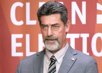 Los republicanos de Arizona nominan al candidato para el asiento vacante del representante Grijalva