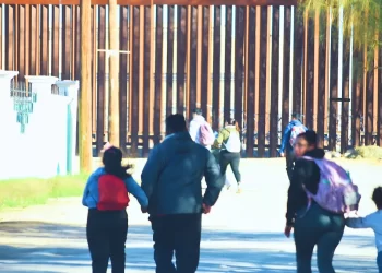 Cruce de migrantes en la frontera Sonora-Arizona cae 90 % en 2025