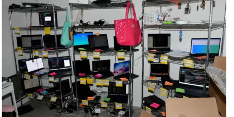 Mujer de Arizona ayudó a hackers norcoreanos a infiltrarse en empresas de EUA