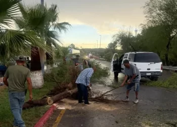 Daños por lluvias en Magdalena de Kino, Sonora; previenen por ola de calor en el Norte de Sonora