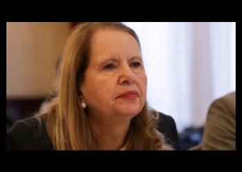 Ministros acuerdan seguir usando toga y ser una “Corte itinerante”