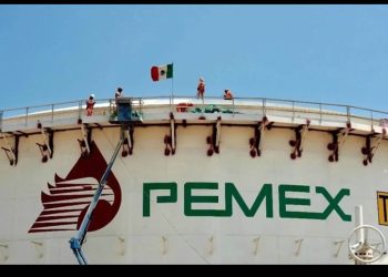 Pemex debe pagar más de medio billón de pesos antes de marzo