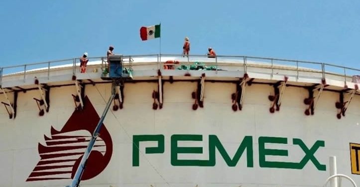 Pemex debe pagar más de medio billón de pesos antes de marzo