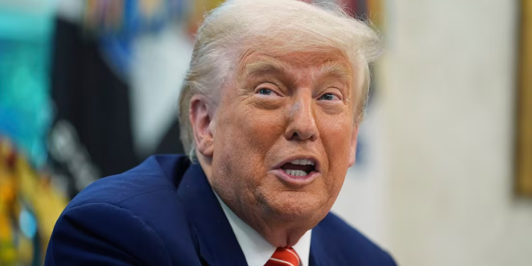 Trump se burla de migrantes que serán trasladados al centro Alligator Alcatraz: “Les enseñaremos a huir de un caimán”, dice