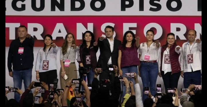 Morena Tour: Mitilini, Capri, Tokio, España, los exclusivos destinos de los morenistas