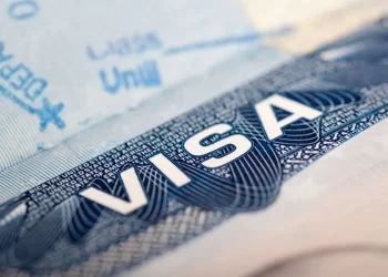 Precio de la visa para EU aumentará por el plan fiscal de Trump