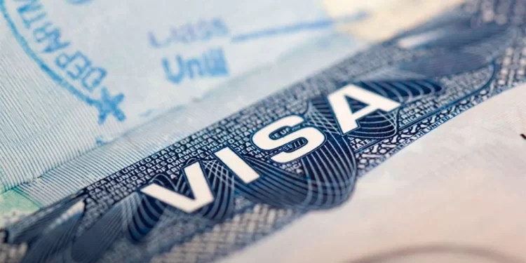 Precio de la visa para EU aumentará por el plan fiscal de Trump